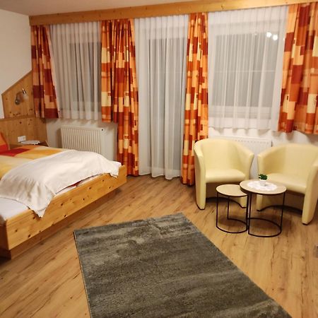 Gaestehaus Maria - Privatzimmer Nassereith Eksteriør billede