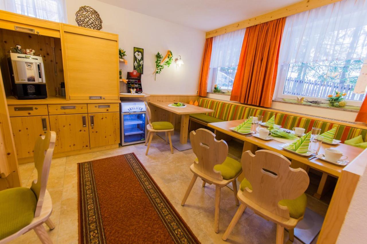 Gaestehaus Maria - Privatzimmer Nassereith Eksteriør billede