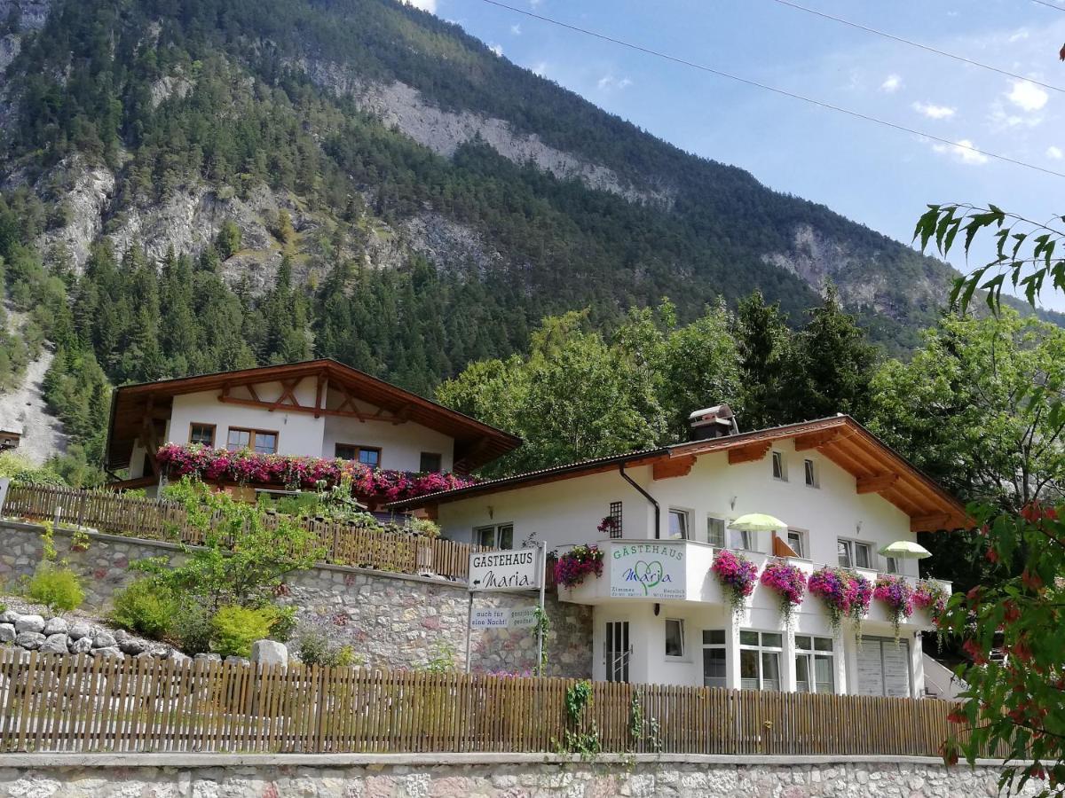 Gaestehaus Maria - Privatzimmer Nassereith Eksteriør billede